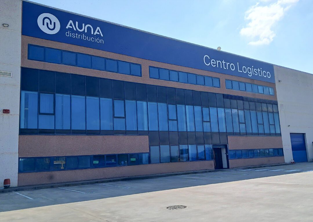 Auna-distribucion-central-compras-fontaneria